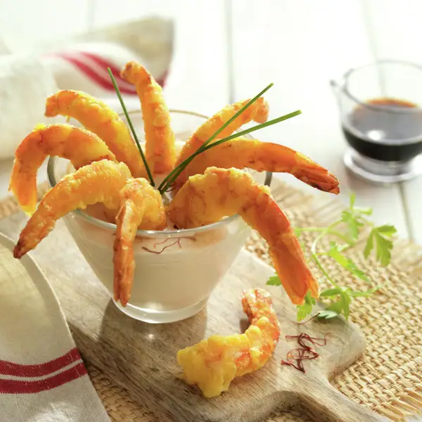 El aperitivo que preparo todos los domingos y nunca cansa: gambas con gabardina ligeras