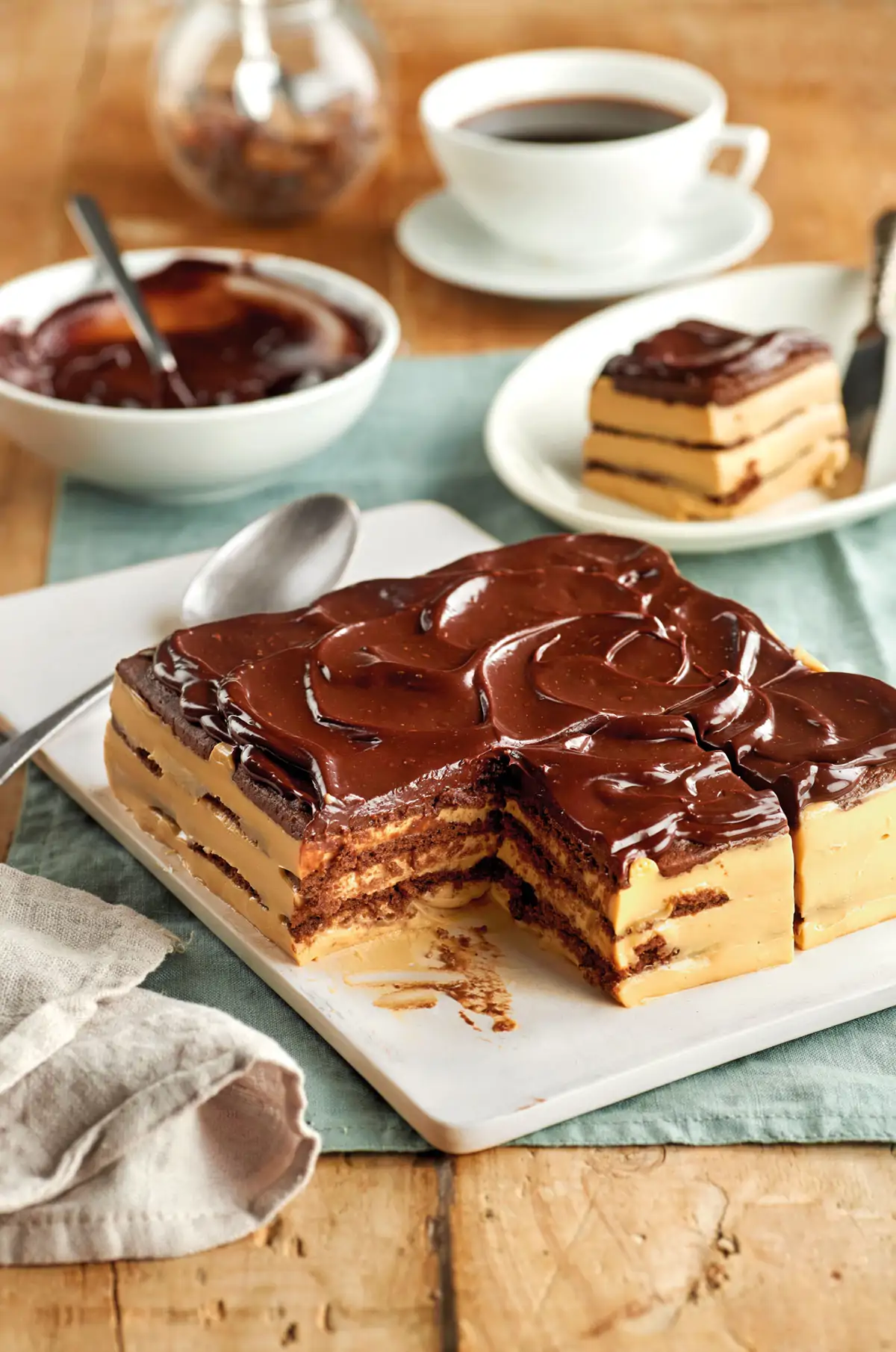 Chocotarta de galletas y dulce de leche