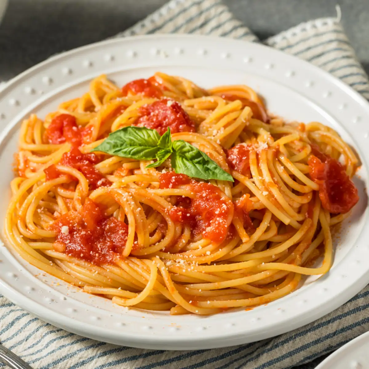 Espaguetis a la napolitana