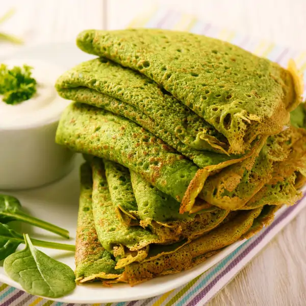 La receta rápida para cenar más verde sin esfuerzo: crepes de espinacas