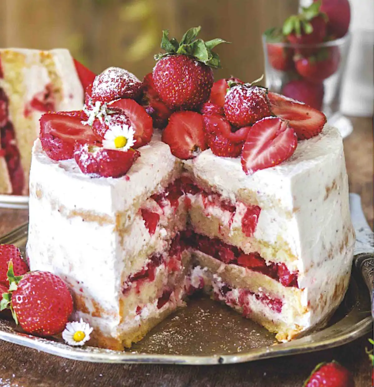 Pastel de fresas y mascarpone