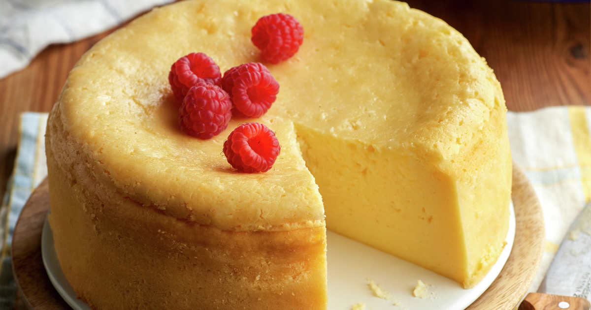 El postre que nunca me falla es este pastel de queso blanco con...
