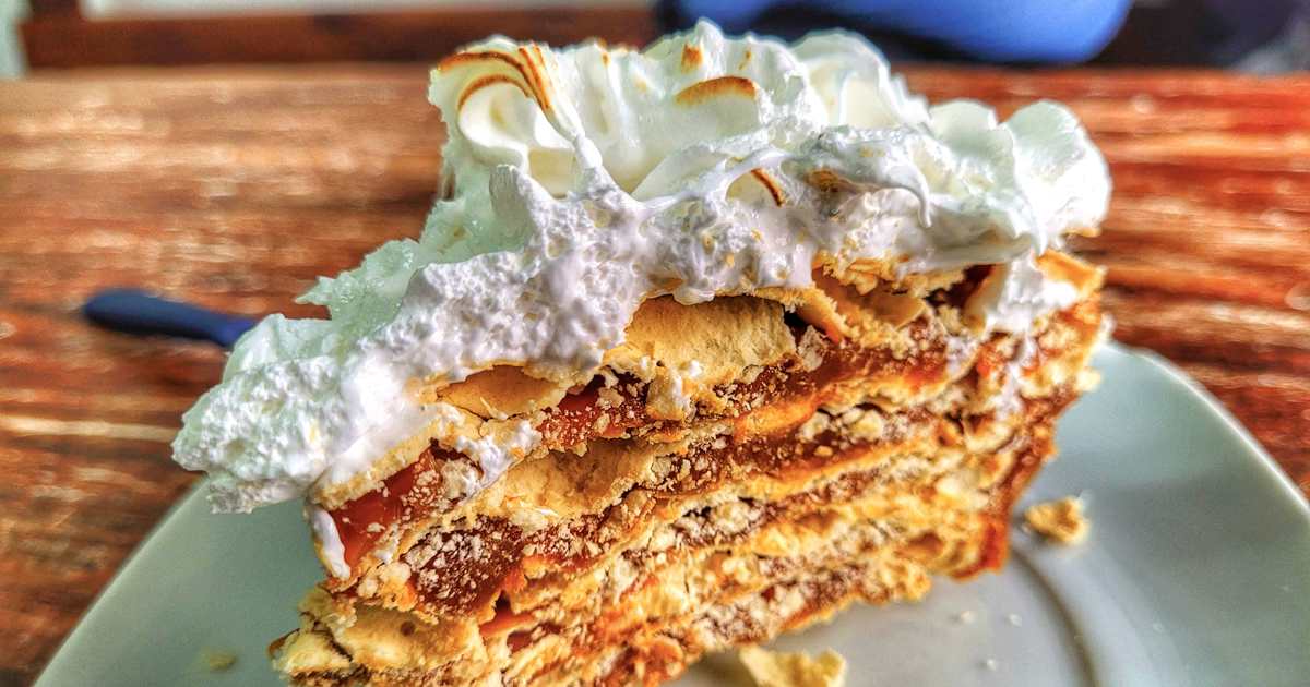Con 5 ingredientes y en menos de media hora: torta Rogel, el postre...