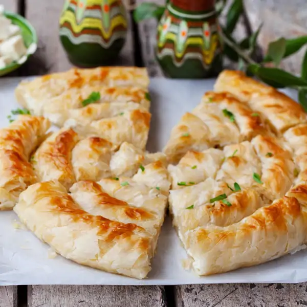 Banitsa: el pastel tradicional búlgaro con una masa crujientita que te encantará