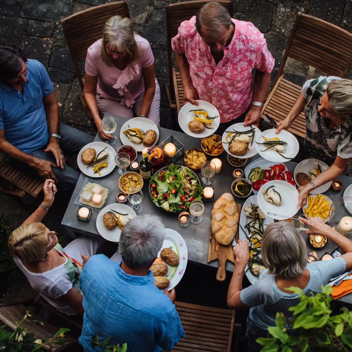 El menaje de cocina ideal para las cenas al aire libre de este verano (Cuadrada)