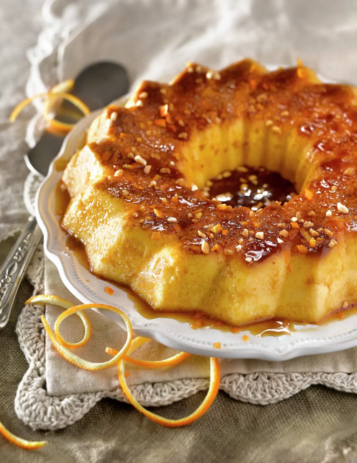 FLAN DE NARANJA Y CROCANTI DE ALMENDRA.