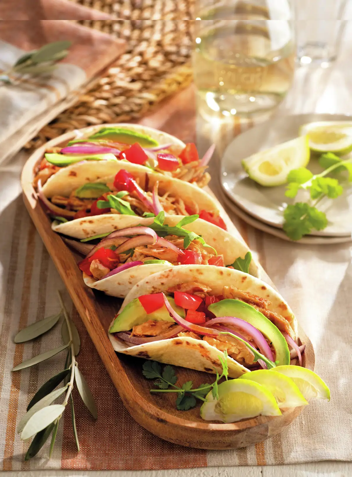 tacos_de_pulled_pork_con_crudites