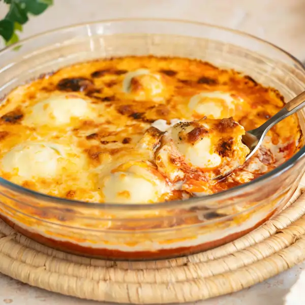 ¿Buscas una cena fácil, rápida y con pocos ingredientes? Prepara hoy unos huevos gratinados