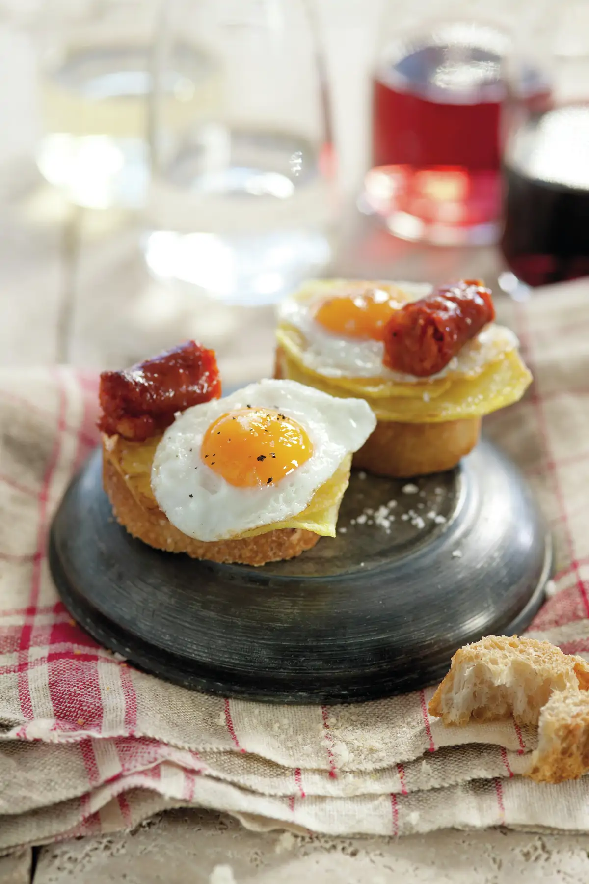 Huevos con chistorra