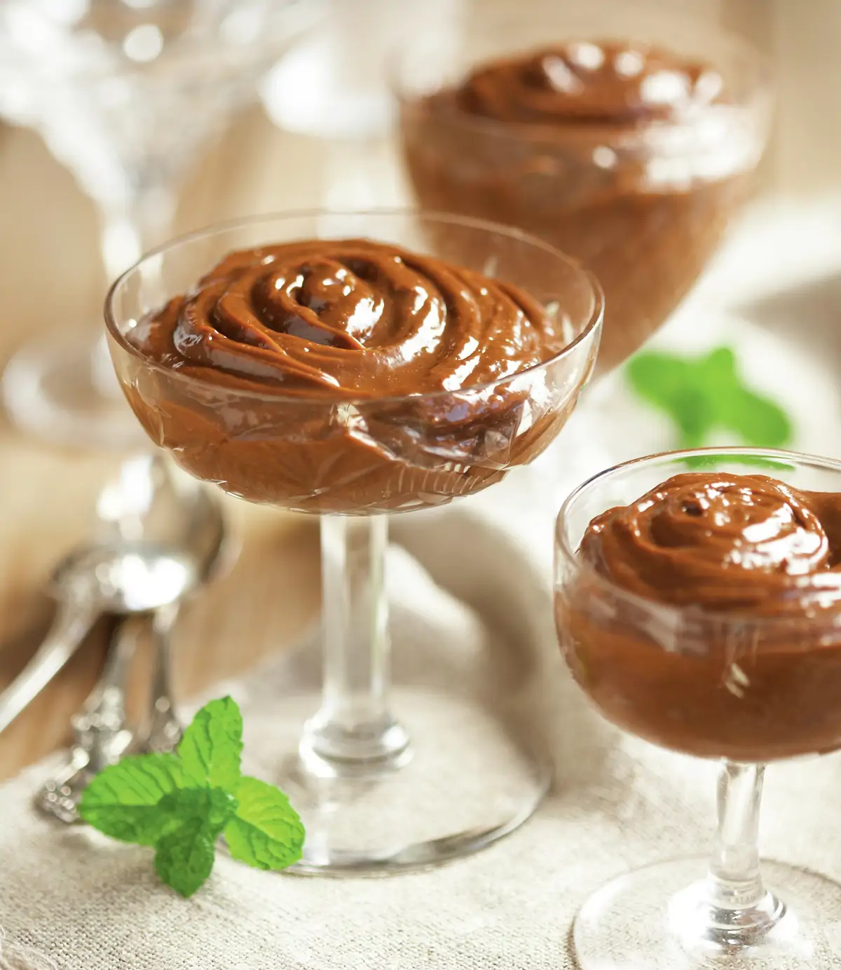 Mouse de chocolate con aguacate