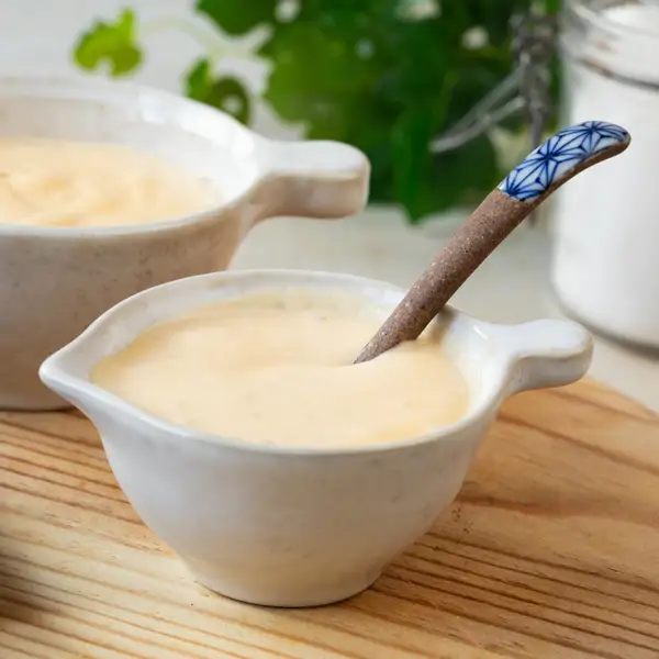¿Sabes cómo hacer mayonesa más fácil y de sabor más intenso? Tenemos un truco sorprendente...