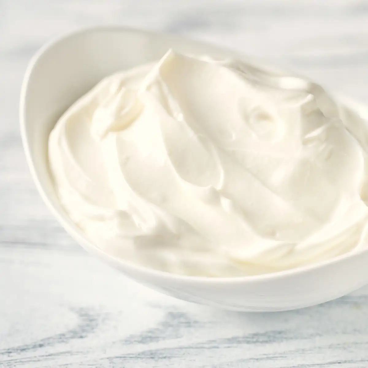 Ni helado ni sorbete: el postre del verano es esta crema de yogur montado que se prepara en 5 minutos-image