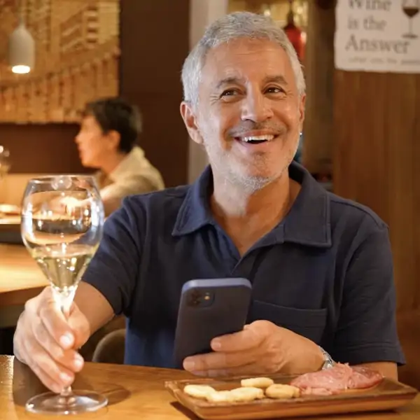 Sergio Dalma (61 a&ntilde;os): "Si desayuno fuera, voy a una chocolater&iacute;a antigua para tomar un chocolate caliente con melindros caseros o ensaimadas"