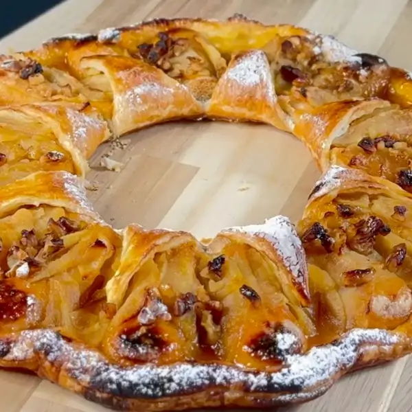Tarta de manzana con hojaldre y soletillas &iexcl;espectacular y facil&iacute;sima!
