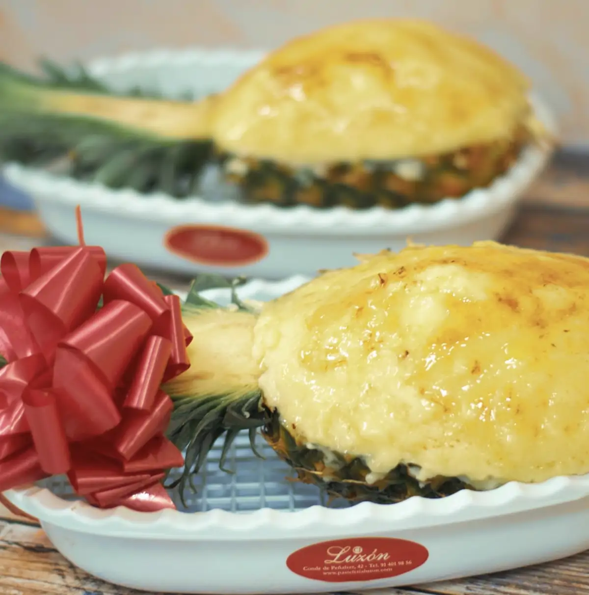 La piña rellena de crema pastelera de Pastora Vega